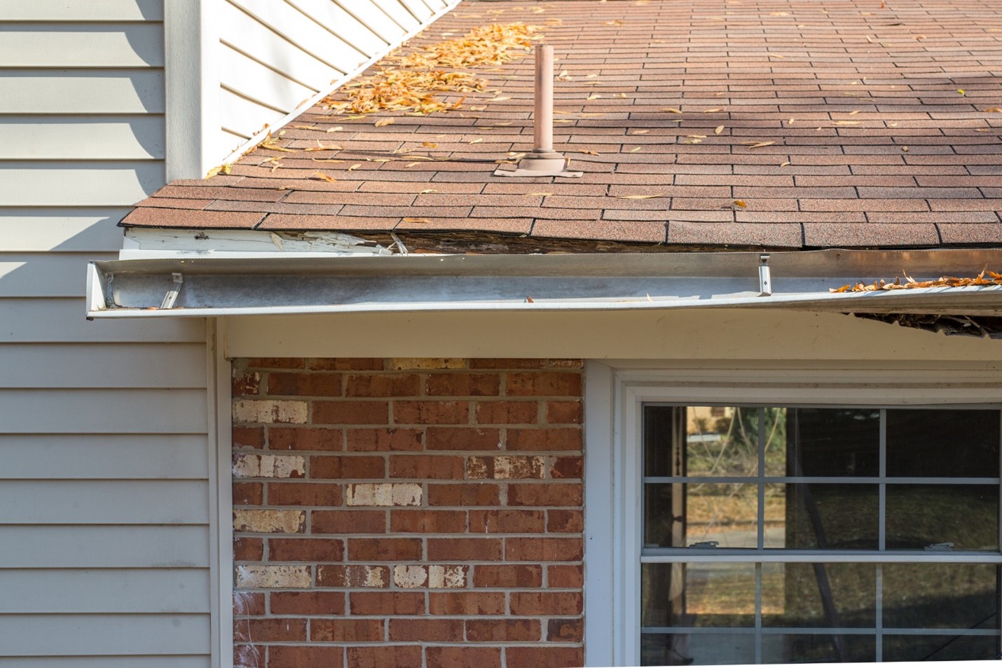 Read more about the article When to Upgrade Your Gutters?